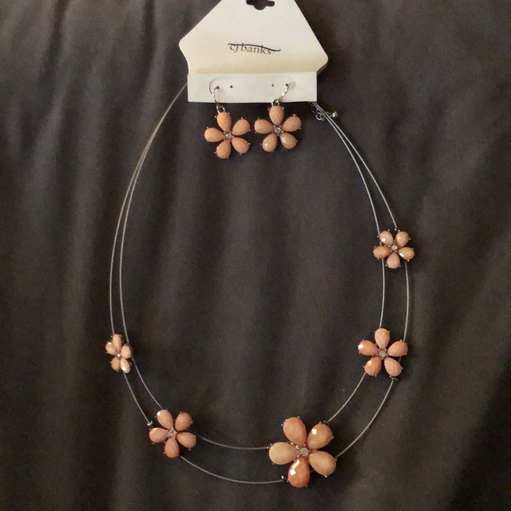 Earrings and Necklace Matching set